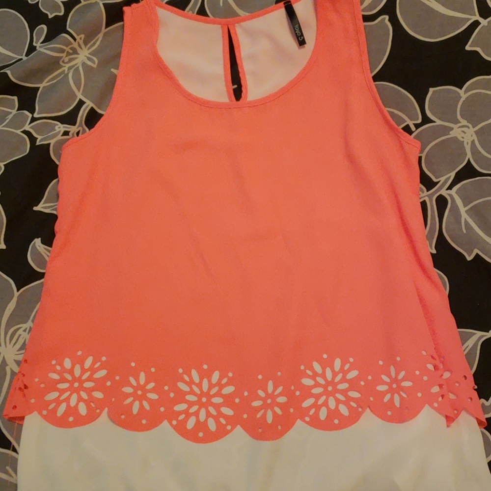 NWOT, beautiful coral and cream tank blouse.